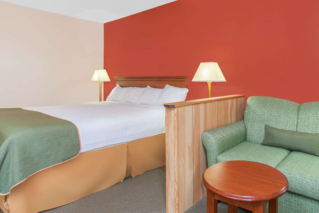 Days Inn & Suites By Wyndham Mt Pleasant Mount Pleasant Quarto foto